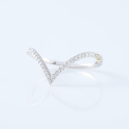 V Shape Lab Grown Diamond Wishbone Wedding Ring