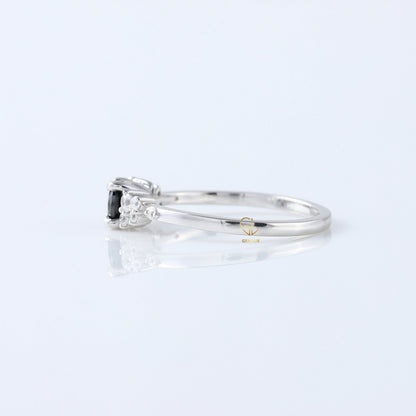 Round Cut Black Moissanite Diamond Engagement Ring