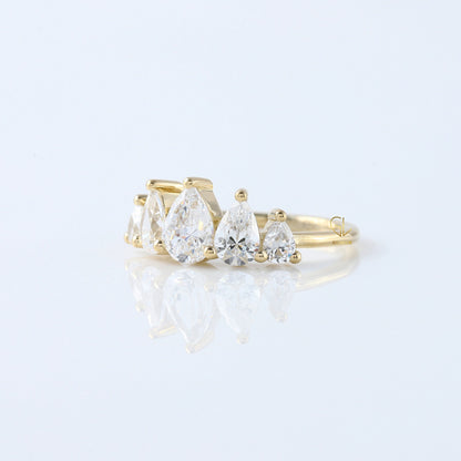 Pear Cut Moissanite Diamond Engagement Ring