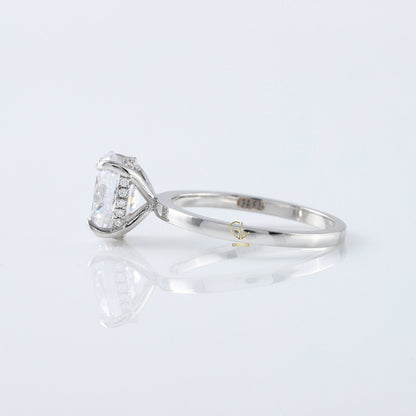 Oval Cut Moissanite Diamond Solitaire Engagement Ring